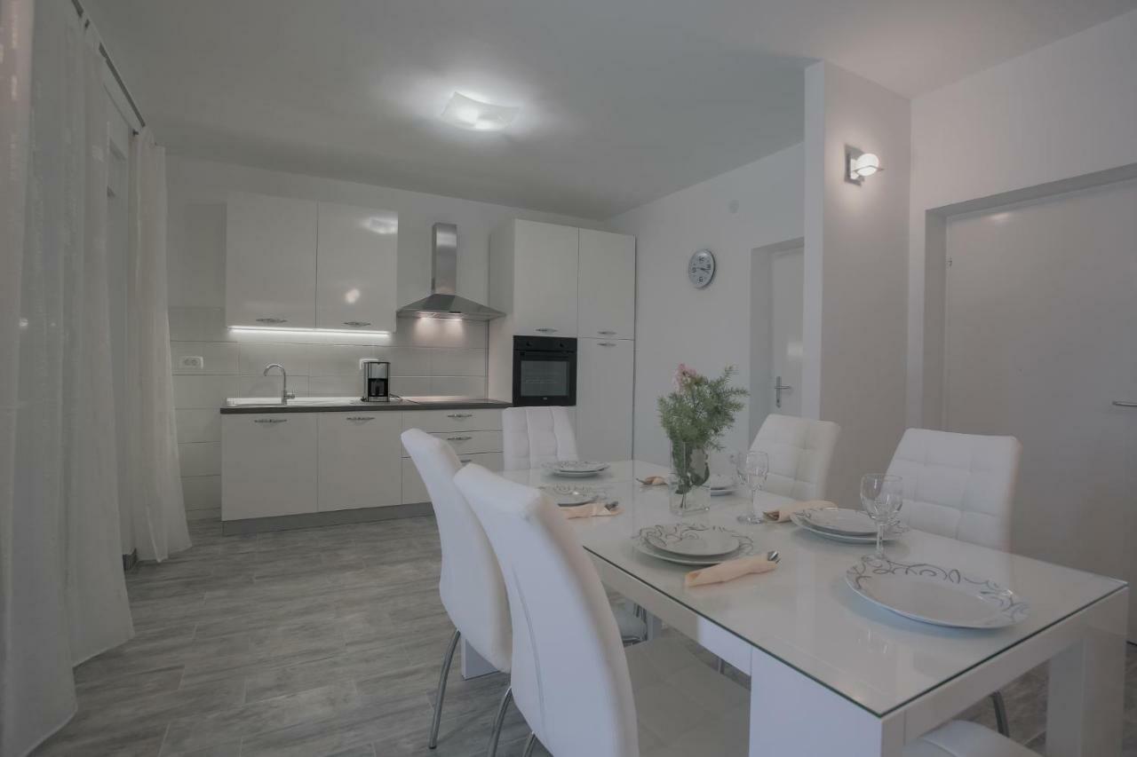 Apartman Slavko Seget Vranjica Exterior foto